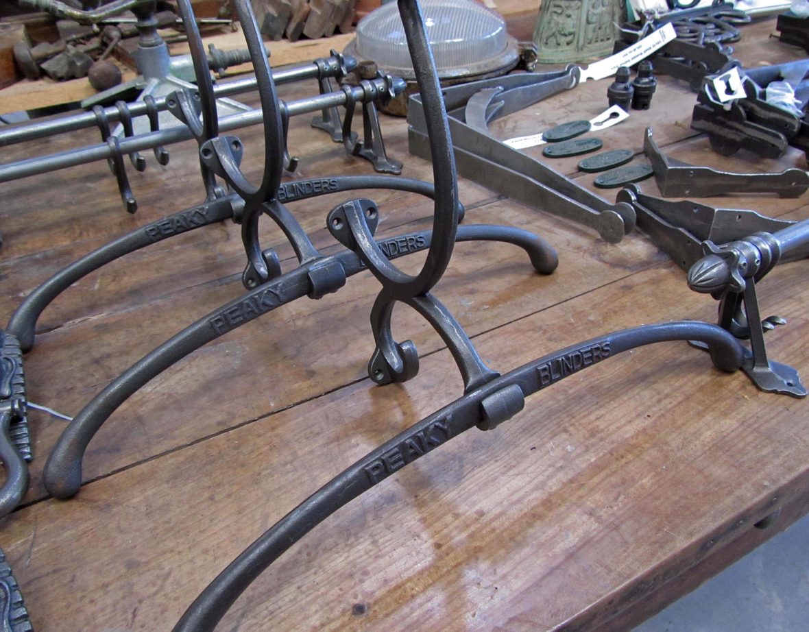 PeakyBlinderCoatAndHatHange4-WP Peaky Blinders coat hangers